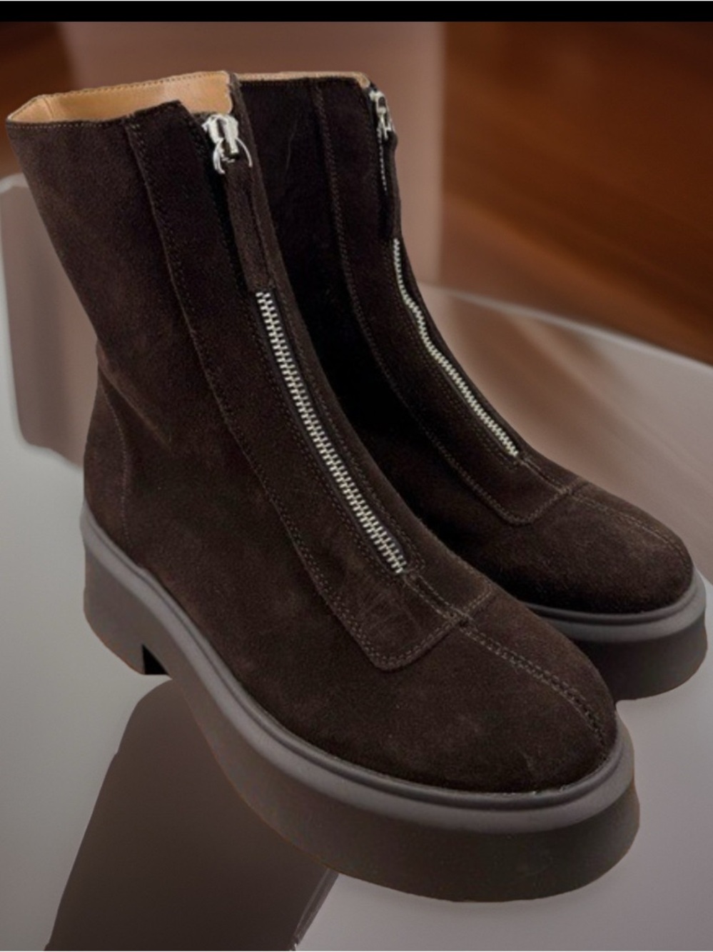 Steve Madden Monrow Chocolate Brown Suede Leather Zippered Size Women’s 9.5 Lug